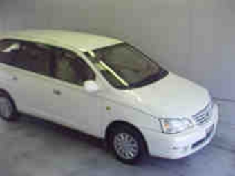 2000 Toyota Gaia