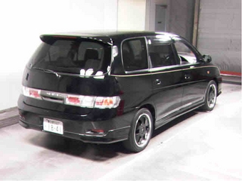 2000 Toyota Gaia