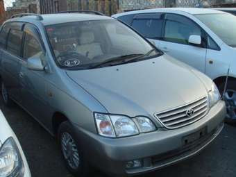 2000 Toyota Gaia