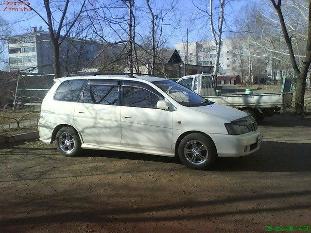 2000 Toyota Gaia