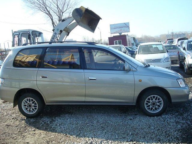 2000 Toyota Gaia