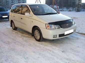 2000 Toyota Gaia