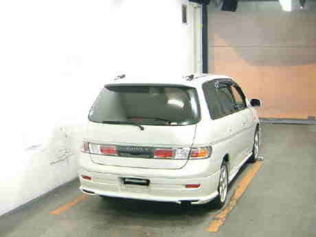 2000 Toyota Gaia