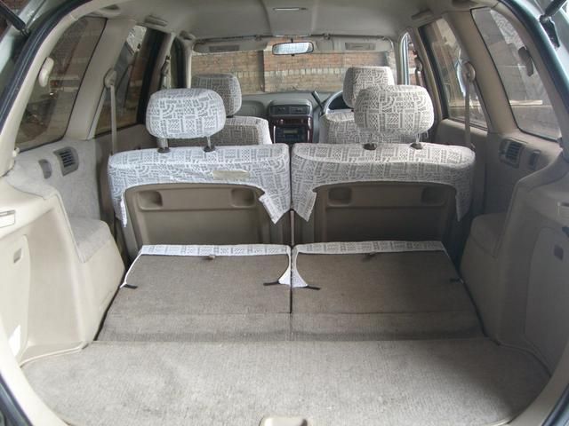 2000 Toyota Gaia