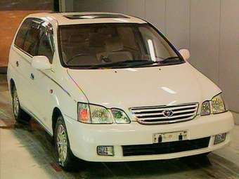 2000 Toyota Gaia