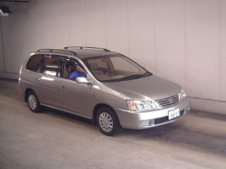 2000 Toyota Gaia Wallpapers