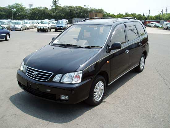 2000 Toyota Gaia For Sale