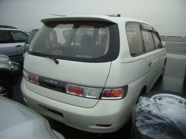 2000 Toyota Gaia For Sale