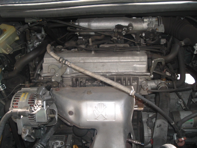 2000 Toyota Gaia Photos