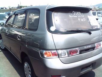 2000 Toyota Gaia Pictures