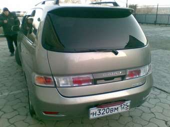 2000 Toyota Gaia Photos