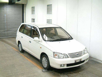 2001 Toyota Gaia