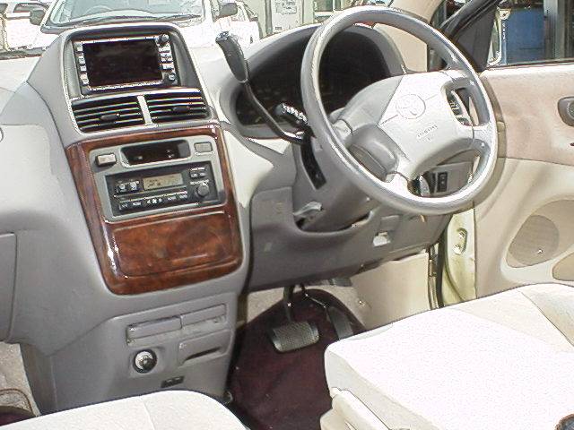 2001 Toyota Gaia