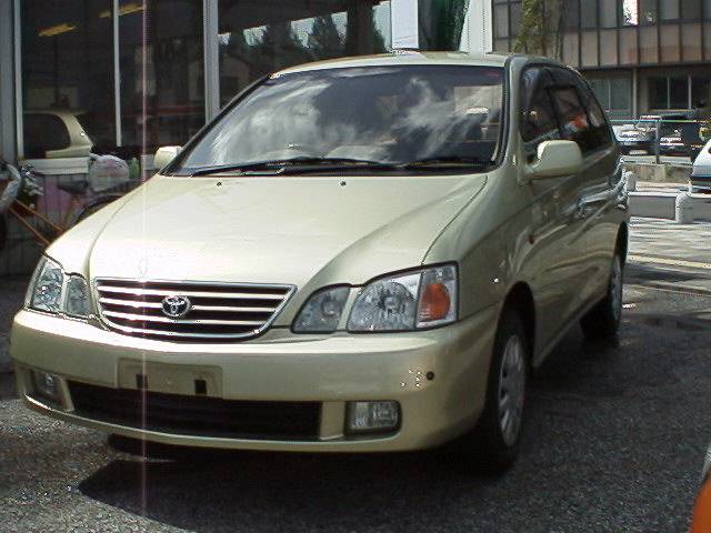 2001 Toyota Gaia