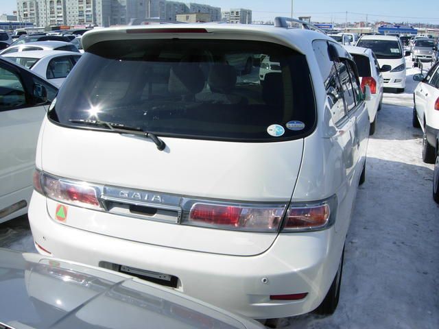 2001 Toyota Gaia