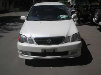 2001 Toyota Gaia