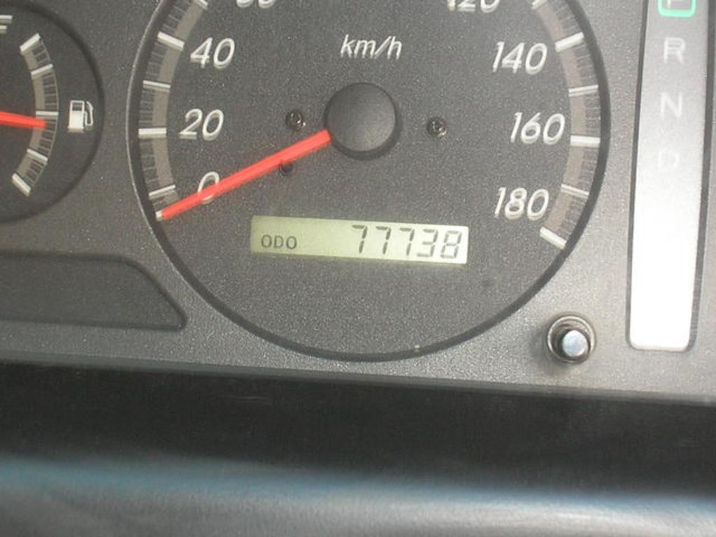 2001 Toyota Gaia