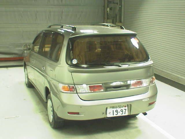 2001 Toyota Gaia