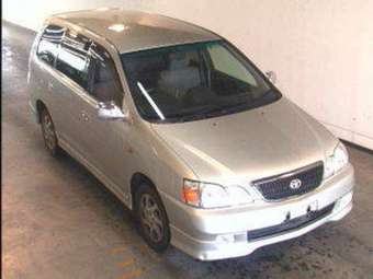 2001 Toyota Gaia