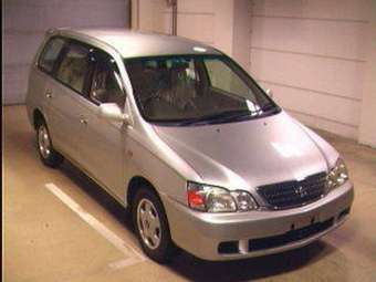 2001 Toyota Gaia