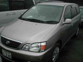 2001 Toyota Gaia