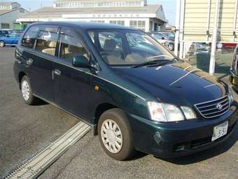 2001 Toyota Gaia