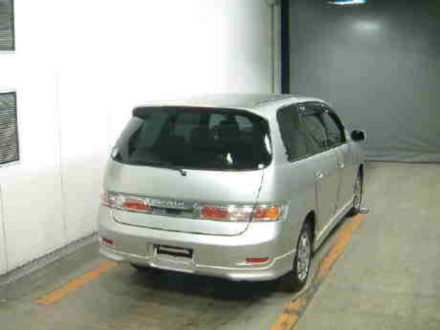 2001 Toyota Gaia