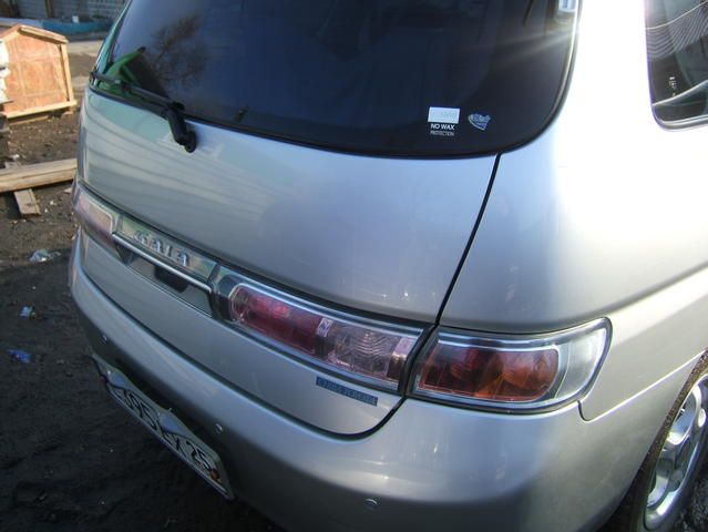 2001 Toyota Gaia