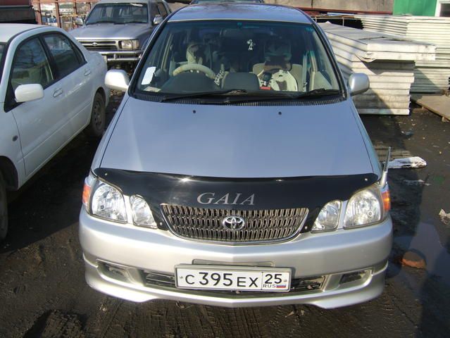 2001 Toyota Gaia