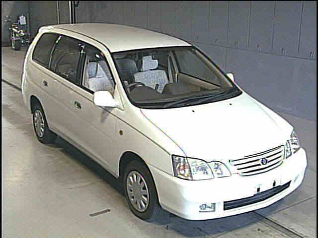 2001 Toyota Gaia