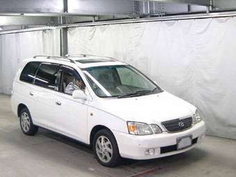 2001 Toyota Gaia