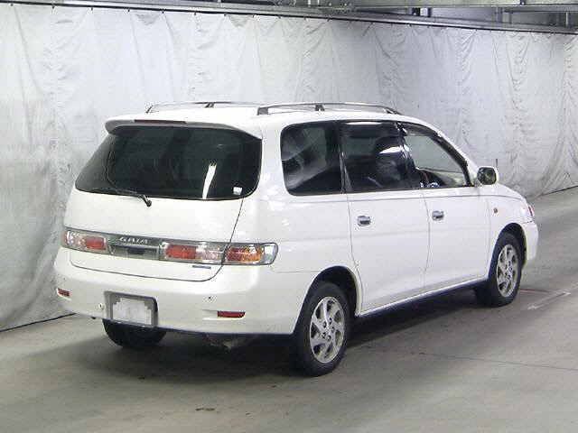 2001 Toyota Gaia