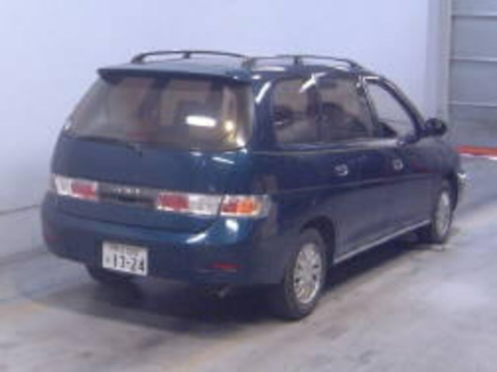 2001 Toyota Gaia