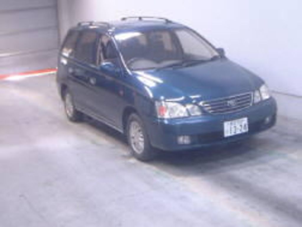 2001 Toyota Gaia