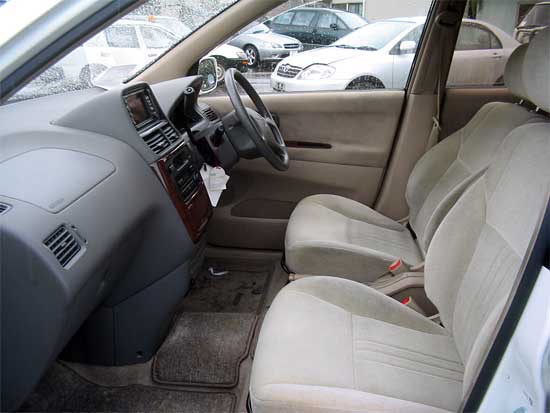 2001 Toyota Gaia For Sale