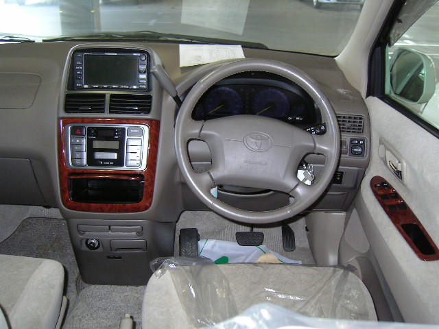 2001 Toyota Gaia For Sale