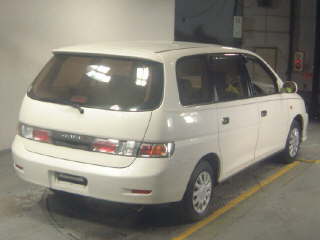 2001 Toyota Gaia Photos