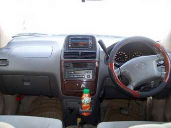 2001 Toyota Gaia For Sale