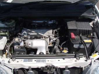 2001 Toyota Gaia Wallpapers