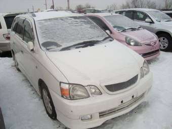 2001 Toyota Gaia For Sale