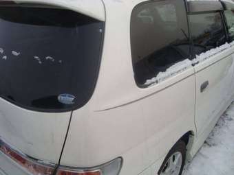 2001 Toyota Gaia Wallpapers