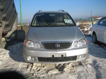 2002 Toyota Gaia