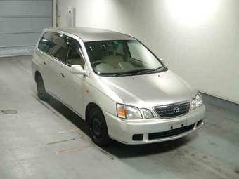 2002 Toyota Gaia