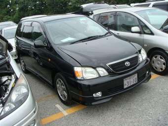 2002 Toyota Gaia