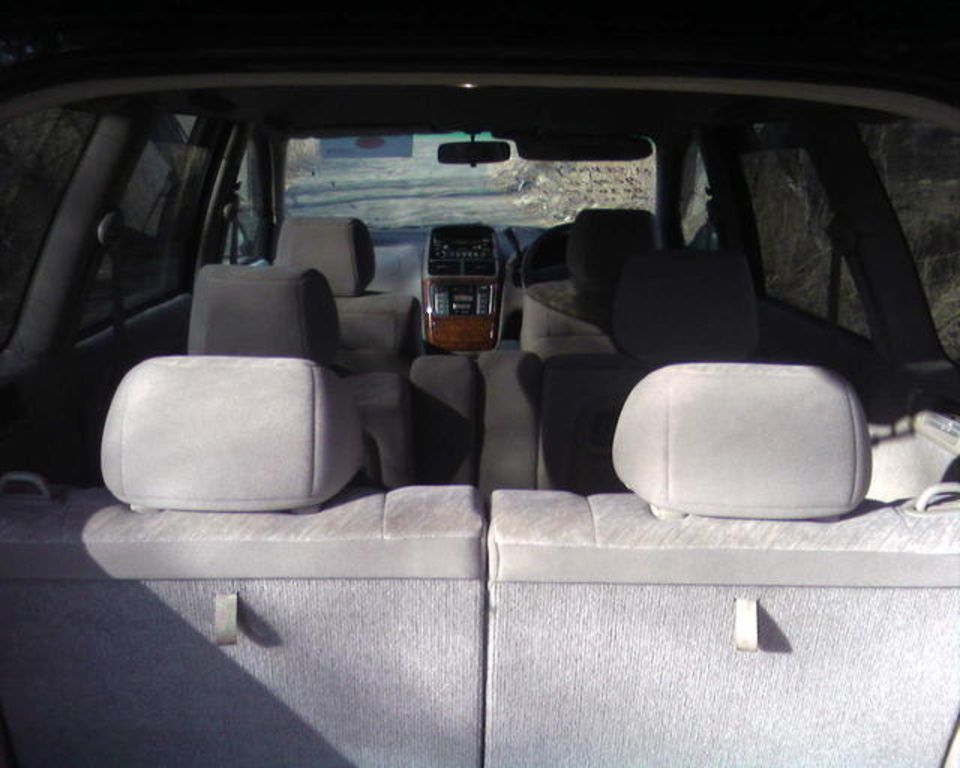 2002 Toyota Gaia