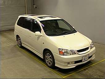 2002 Toyota Gaia