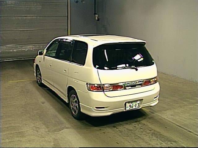 2002 Toyota Gaia