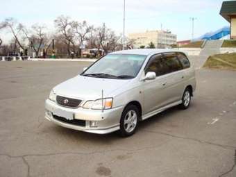 2002 Toyota Gaia