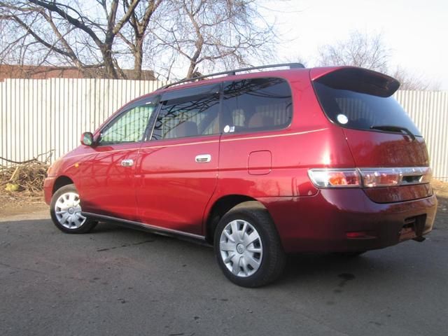 2002 Toyota Gaia