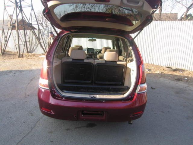 2002 Toyota Gaia